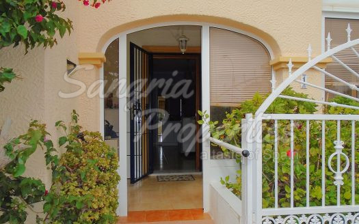 Playa Flamenca, Detached House