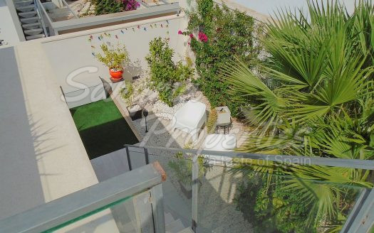 El Chaparral Detached Villa with pool