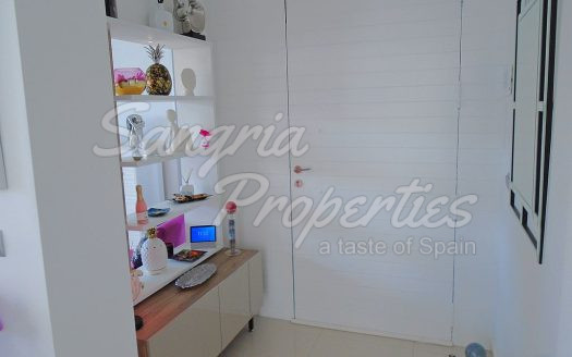 El Chaparral Detached Villa with pool