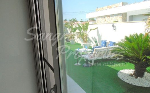 El Chaparral Detached Villa with pool