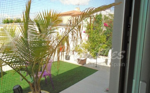 El Chaparral Detached Villa with pool