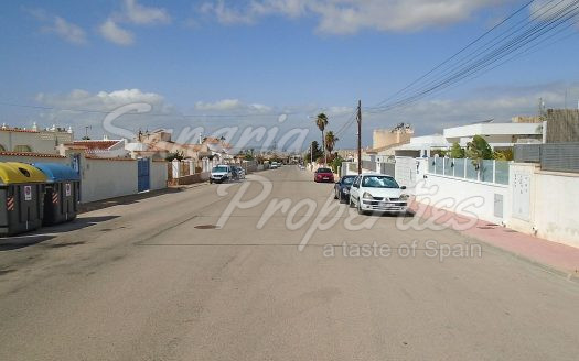 El Chaparral Detached Villa with pool