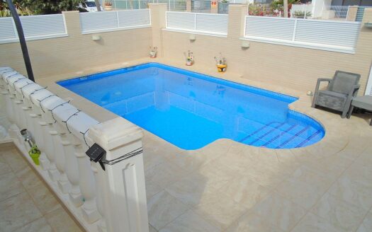 Pilar de la Horadada Detached Villa with Private Pool