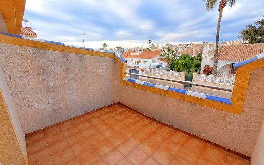 Las Chismosas Terrace House with 3 Bedrooms 2.5 Bathrooms
