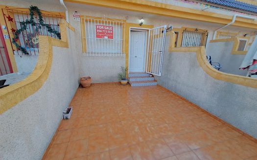 Las Chismosas Terrace House with 3 Bedrooms 2.5 Bathrooms
