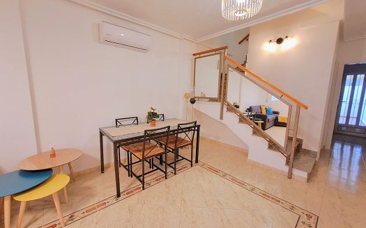 Las Chismosas Terrace House with 3 Bedrooms 2.5 Bathrooms