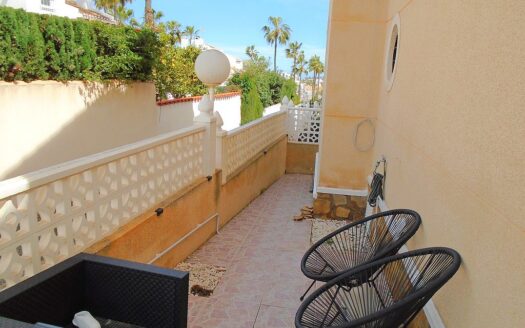 Villamartin Detached 3 Bedroom 2 Bathroom Townhouse