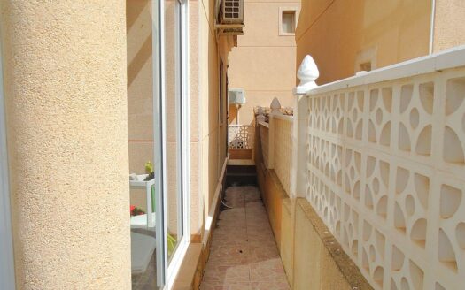 Villamartin Detached 3 Bedroom 2 Bathroom Townhouse