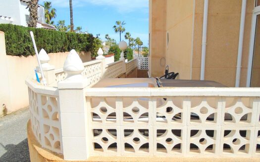 Villamartin Detached 3 Bedroom 2 Bathroom Townhouse