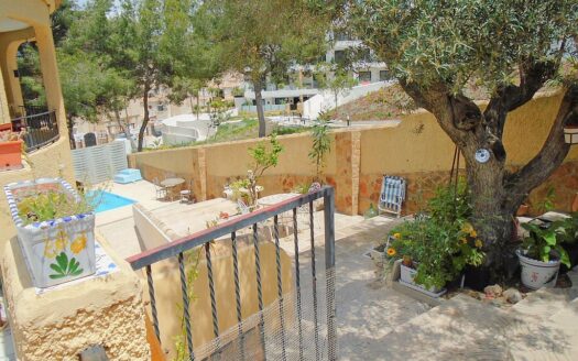 Detached Villa in Las Filipinas