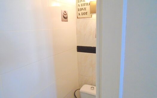 Detached Villa in Las Filipinas