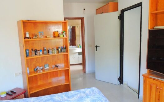 Detached Villa in Las Filipinas