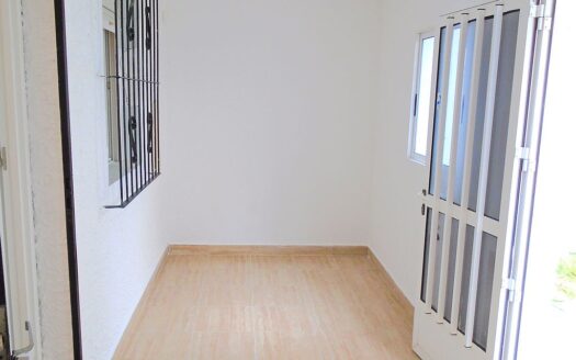 Refurbished 2 Bedroom Bungalow in Playa Flamenca