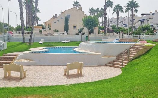 Villamartin Townhouse with 3 Bedrooms 2 Bathrooms