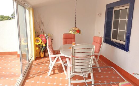 Villamartin Townhouse with 3 Bedrooms 2 Bathrooms