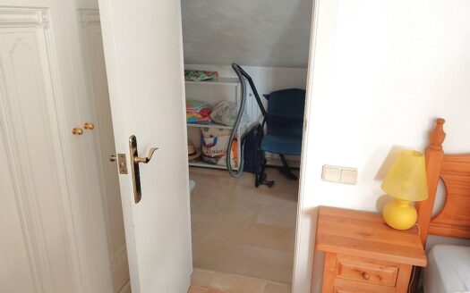 Villamartin Townhouse with 3 Bedrooms 2 Bathrooms