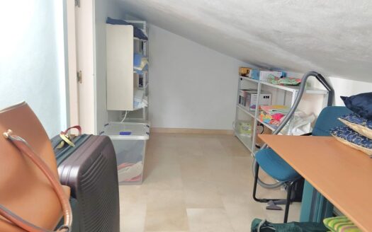 Villamartin Townhouse with 3 Bedrooms 2 Bathrooms