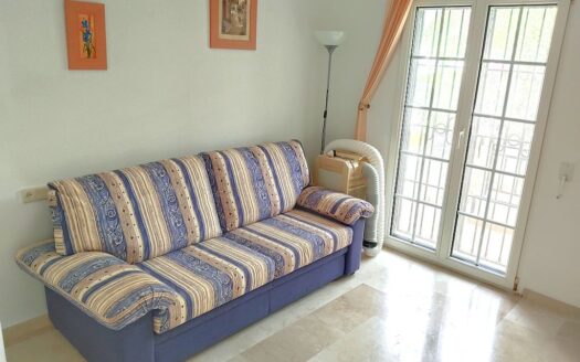 Villamartin Townhouse with 3 Bedrooms 2 Bathrooms