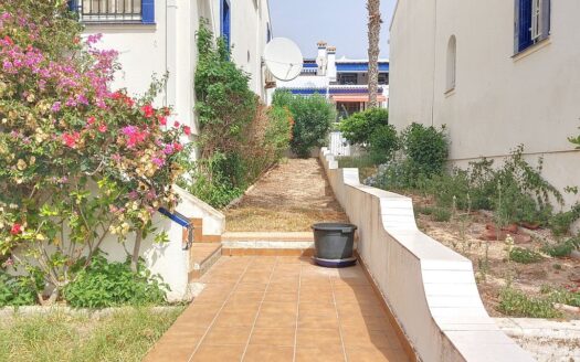 Villamartin Townhouse with 3 Bedrooms 2 Bathrooms