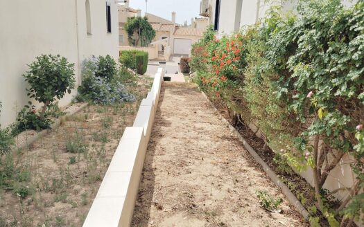 Villamartin Townhouse with 3 Bedrooms 2 Bathrooms