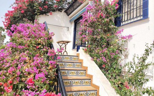 Villamartin Townhouse with 3 Bedrooms 2 Bathrooms