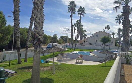 Villamartin Terraced Townhouse with 3 Bedroom 2 Bathrooms