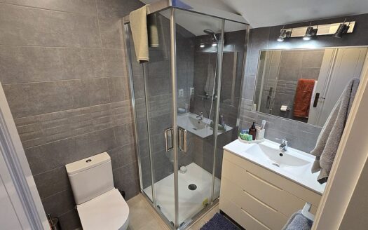 Villamartin Terraced Townhouse with 3 Bedroom 2 Bathrooms