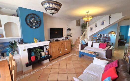 Villamartin Terraced Townhouse with 3 Bedroom 2 Bathrooms