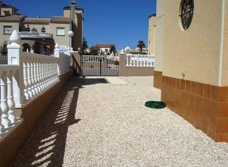 Lomas de Cabo Roig Ground Floor Apartment 2 Bed. 1 Bath.