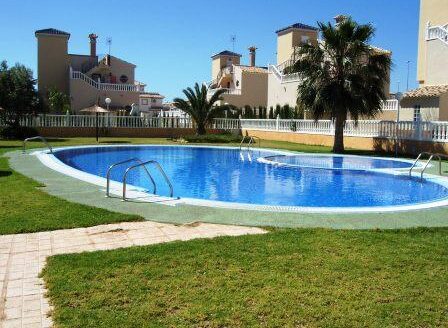 Lomas de Cabo Roig Ground Floor Apartment 2 Bed. 1 Bath.