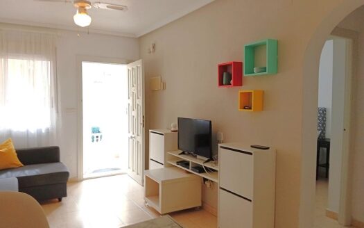 Ground Floor Apartment in La Florida close to bars and restaurants