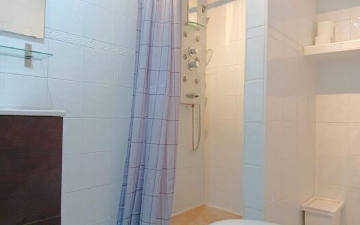 Ground Floor Apartment in La Florida close to bars and restaurants