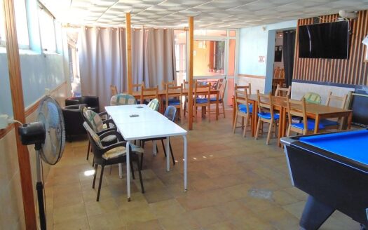 Large House and Bar with huge potential in San Miguel de Salinas