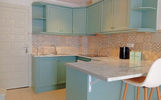 Ground Floor Apartment in La Florida close to bars and restaurants