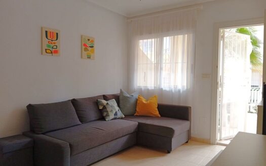 Ground Floor Apartment in La Florida close to bars and restaurants