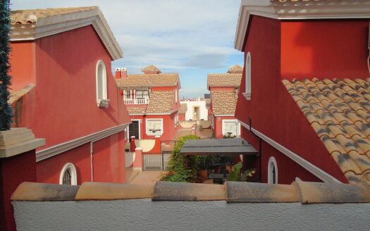 Large Villamartin Townhouse in Pau26 in great condition 3 Bedrooms 2.5 Bathrooms