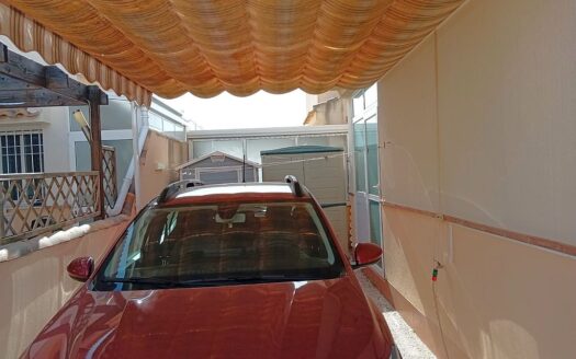 Playa Flamenca Detached House 3 bedroom 2 Bathroom Parking