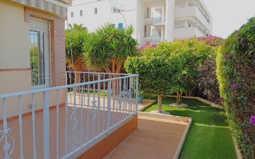 Playa Flamenca Detached House 3 bedroom 2 Bathroom Parking