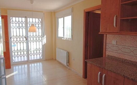 Pinoso Finca with Pool, 4 Bedrooms, 2.5 Bathrooms, Country Views