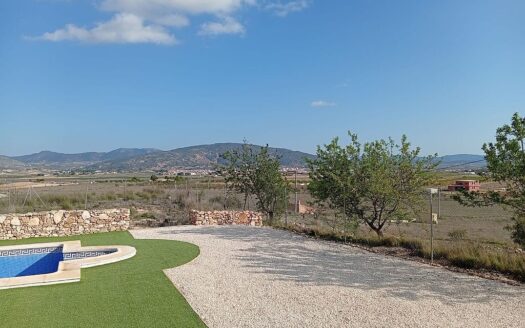 Pinoso Finca with Pool, 4 Bedrooms, 2.5 Bathrooms, Country Views