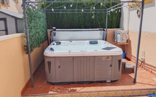 Bungalow – Lomas De Cabo Roig 2 Bed 1 Bath Pool