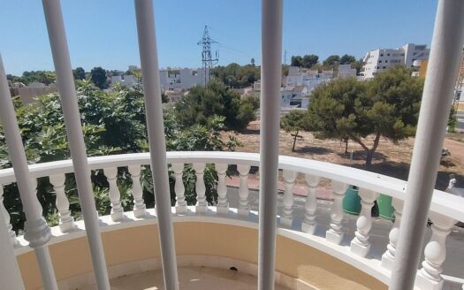 Detached Villamartin House 3 Bedrooms 1.5 Bathrooms