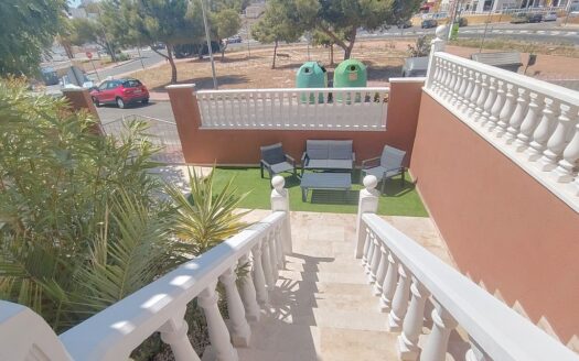 Detached Villamartin House 3 Bedrooms 1.5 Bathrooms