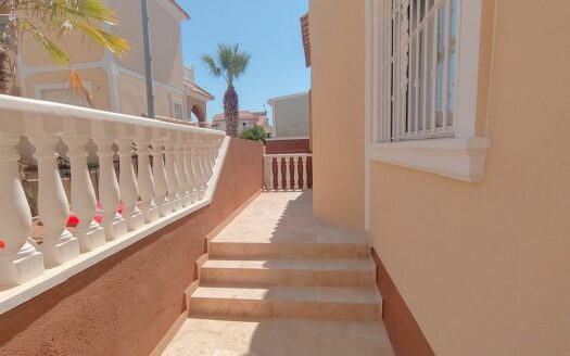 Detached Villamartin House 3 Bedrooms 1.5 Bathrooms