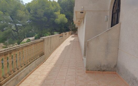 Las Ramblas Golf Apartment 3 Bedroom 2 Bathroom
