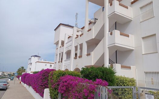 FOR RENT – Villamartin apartment 2 bed – 2 bath – Pool