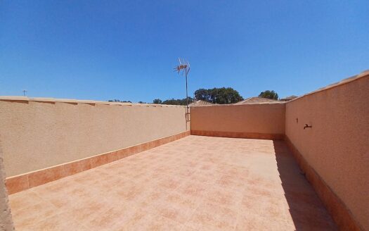 FOR RENT Los Altos Detached Bungalow 2 Bed 1 Bath