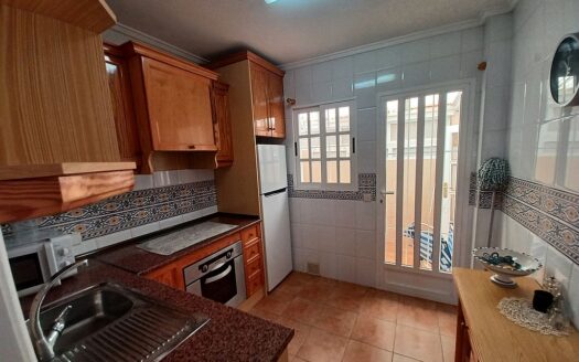 FOR RENT Los Altos Detached Bungalow 2 Bed 1 Bath