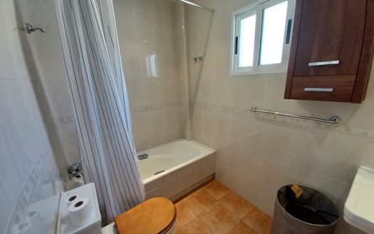FOR RENT Los Altos Detached Bungalow 2 Bed 1 Bath