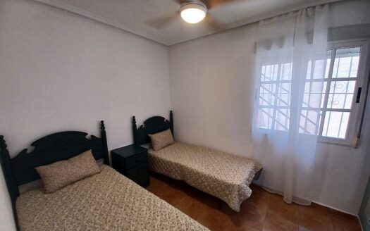 FOR RENT Los Altos Detached Bungalow 2 Bed 1 Bath